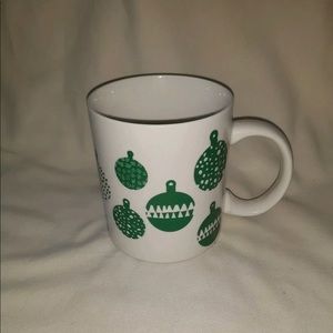 NEW Starbucks 2015 Green/White Holiday Coffee Mug